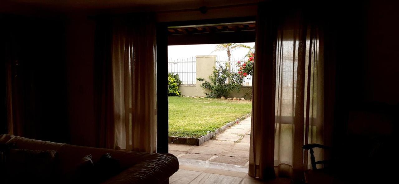 Casarao Pe Na Areia Pero Villa Кабо Фрио Екстериор снимка